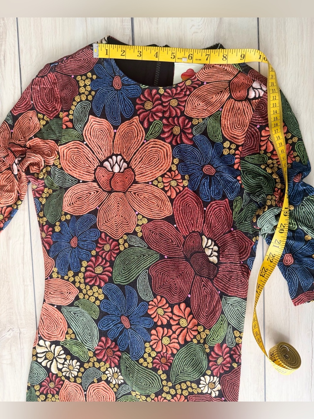 Farm Rio Vibrant Floral Multicolor Midi Dress Medium Tropical Elegant Bodycon - Picture 8 of 13